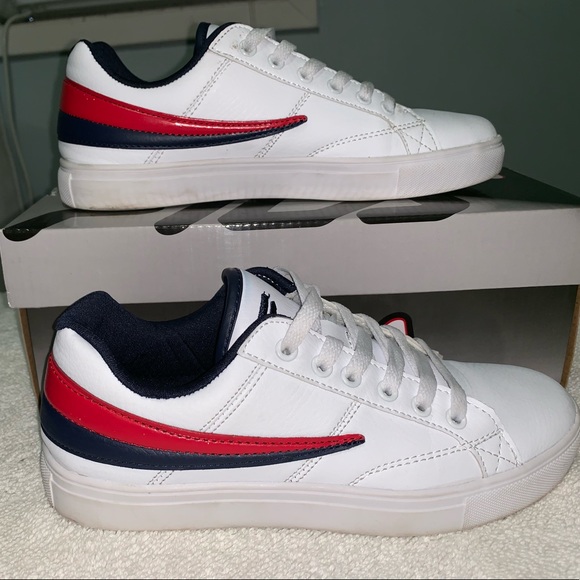 Fila Smokescreen Low Sneakers Fila Smokescreen Low Sneakers